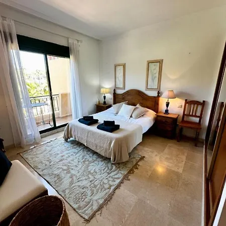 Duquesa Gem Apartment *