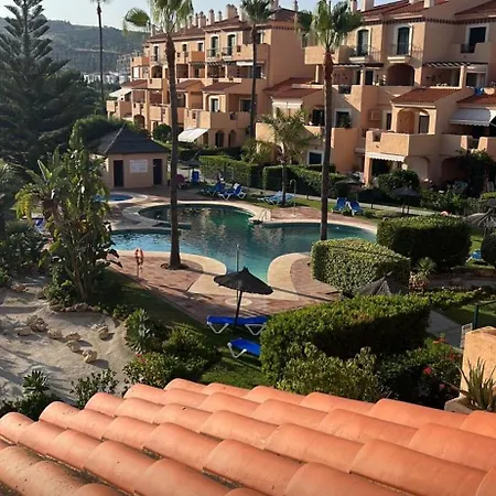 Duquesa Gem Apartment